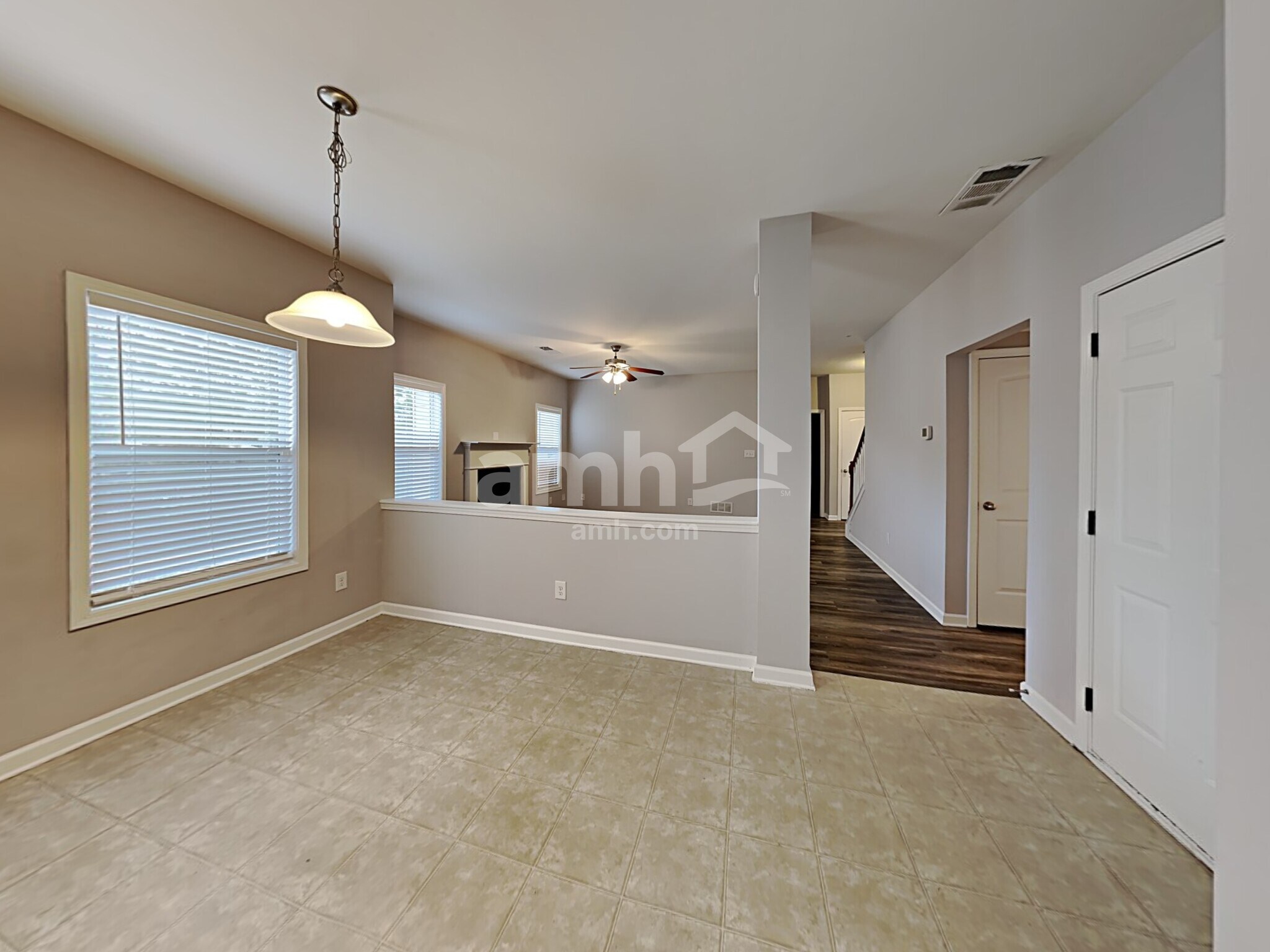 Building Photo - 3613 Walking Stick Way NE
