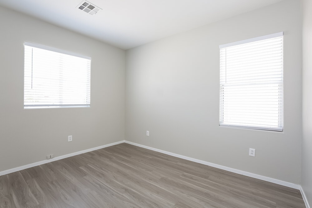 Building Photo - 1015 Cove Palisades Dr