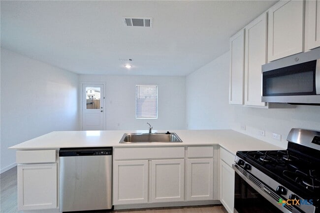 Building Photo - 5029 Winecup Cv