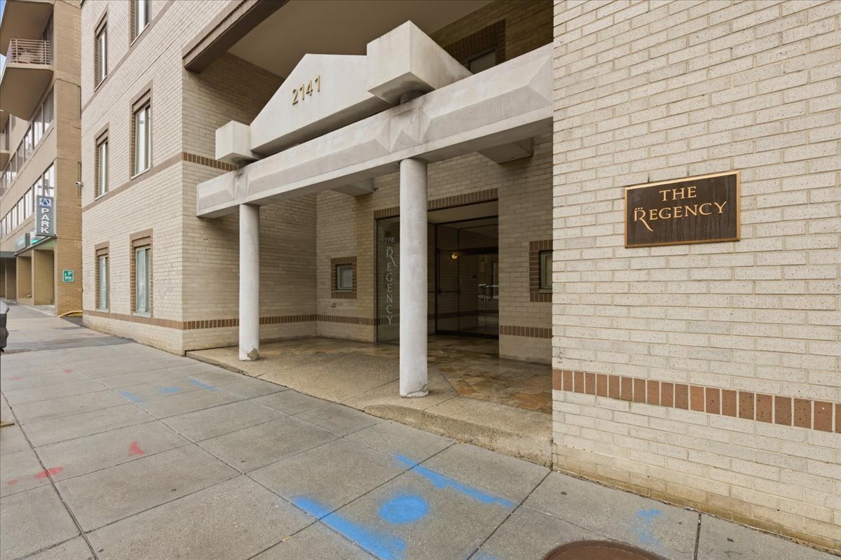 Building Photo - 2141 Wisconsin Ave NW