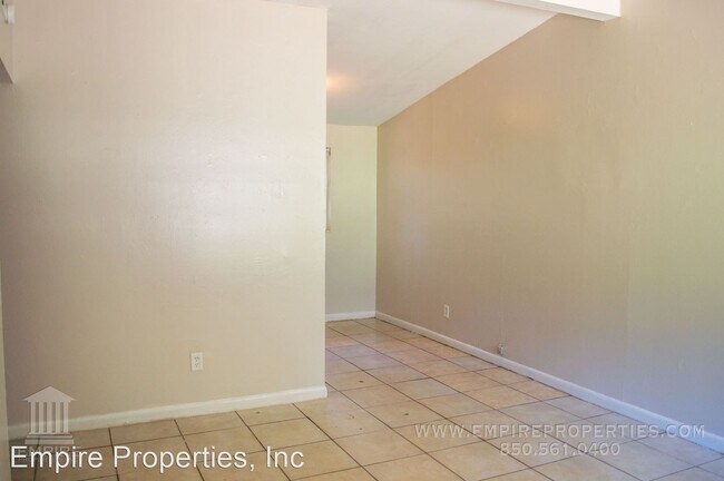 Building Photo - 3 br, 1 bath House - 1333 Hutchinson Avenue