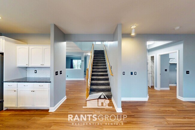 Building Photo - Updated Yelm Home with A/C, Bonus Room, and Fenced Yard!