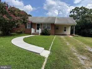 Building Photo - 1115 Bernstein Rd