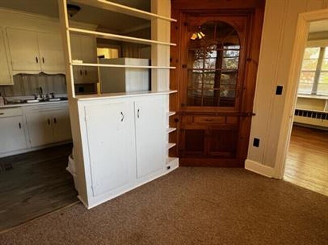 Building Photo - 308 Pettigru St