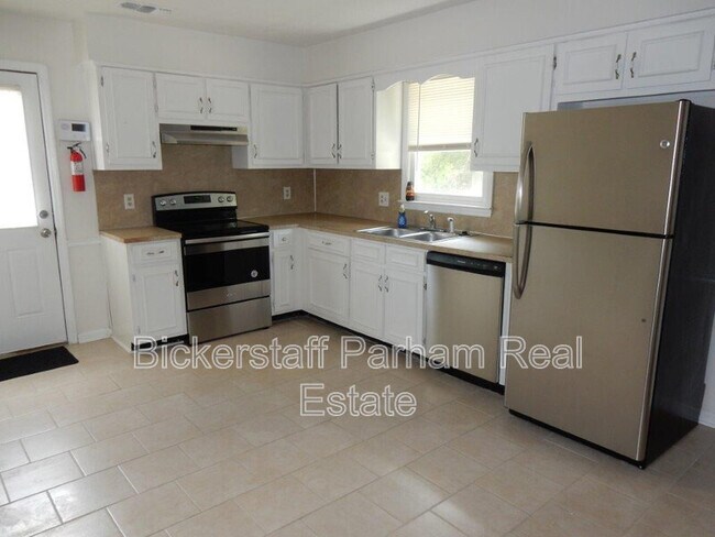 Building Photo - 6734 Dorsey Dr