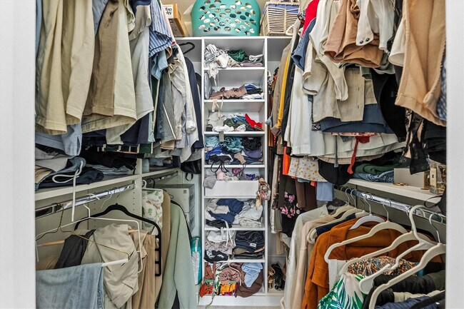 Building Photo - 1200 West Ave