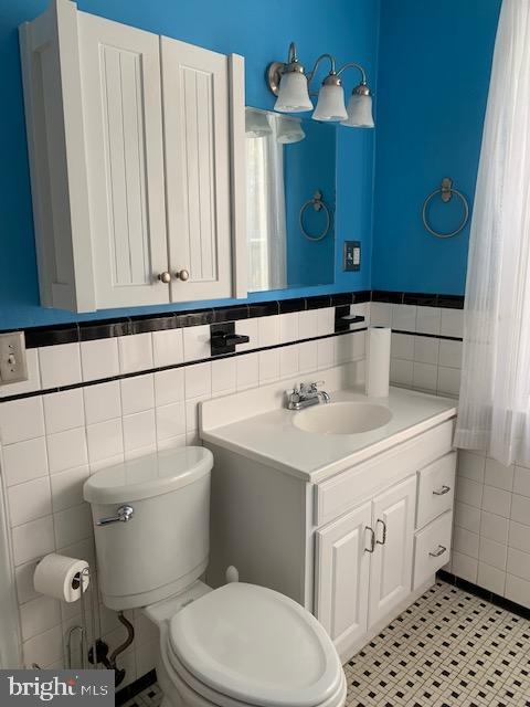 Building Photo - 4718 Ruatan St