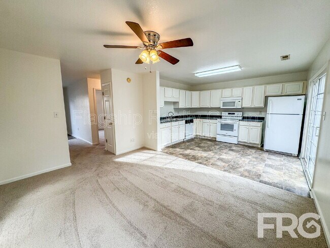 Building Photo - 4270 Williamsbrook Ln