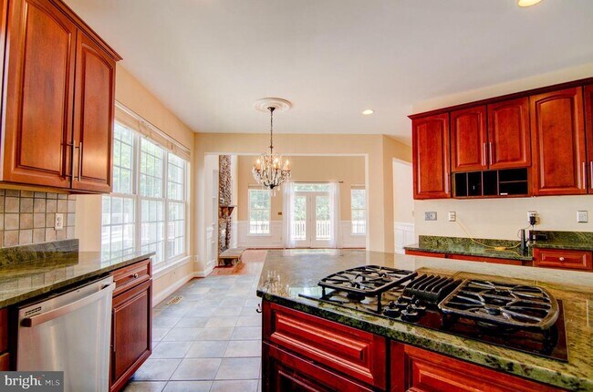 Building Photo - 5861 Governors Hill Dr