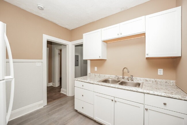 Building Photo - 2174 W 103rd St