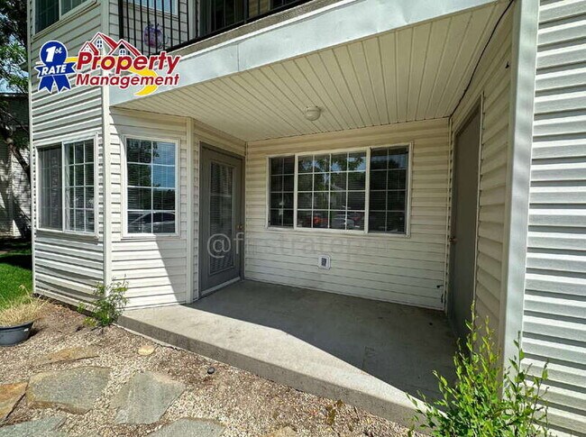 Building Photo - 5843 W Clearview Ln