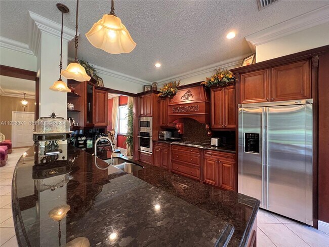 Building Photo - 3809 Eagle Ct