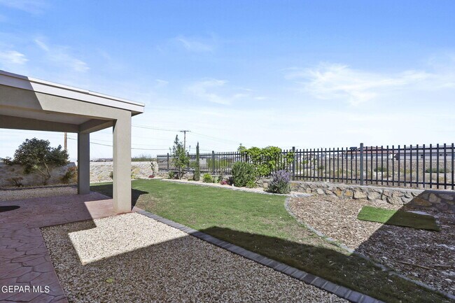 Building Photo - 7365 Frostline Pl