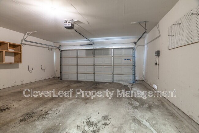 Building Photo - 21519 Rio Comal