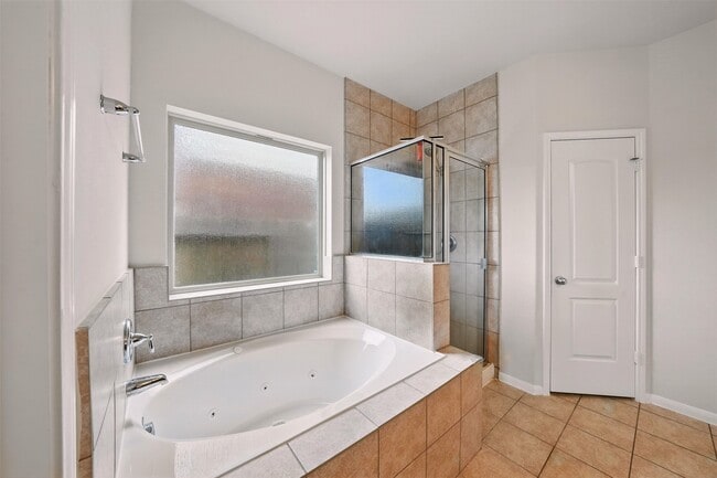 Building Photo - 3022 Aloria Hls Trl