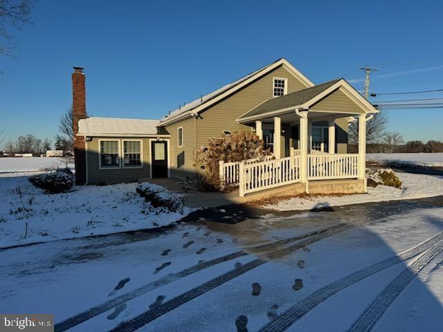 Building Photo - 615 Chatsworth Rd