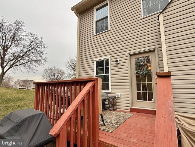 Building Photo - 602 Hamilton St