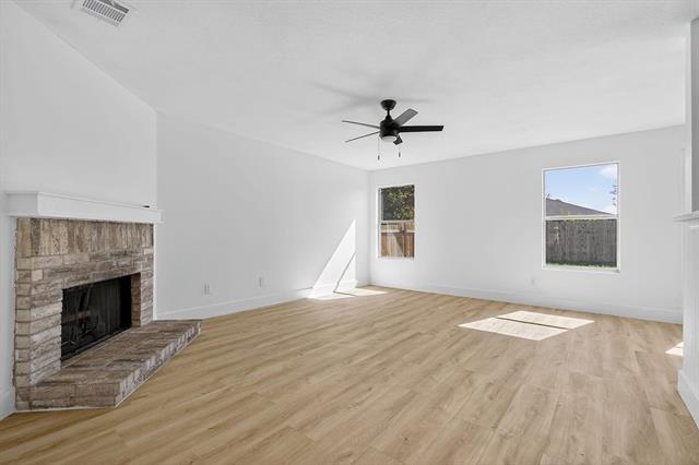 Building Photo - 4241 Meadowknoll Dr