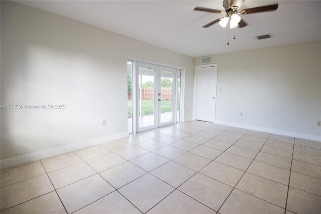 Building Photo - 15650 NW 39th Ct