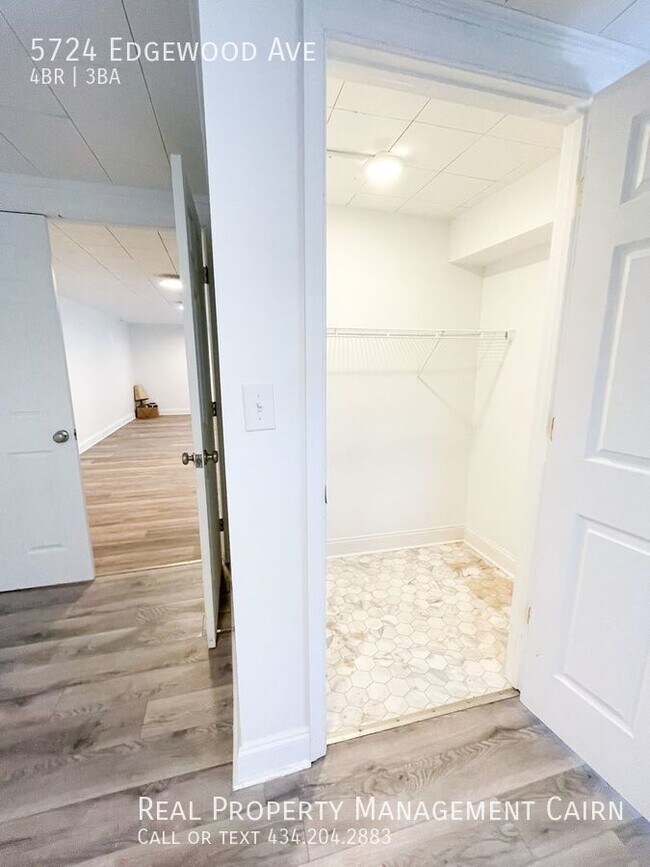 Building Photo - 4 Bed, 2.5 Bath Home -- Over 2k sqft, pati...