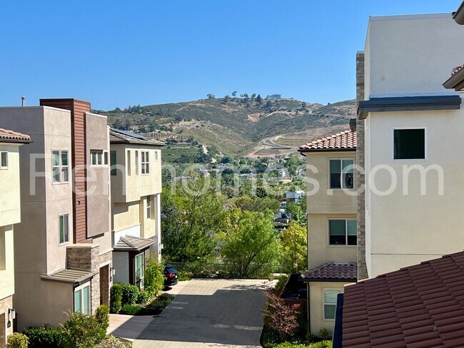 Building Photo - 15113 Lincoln Lp