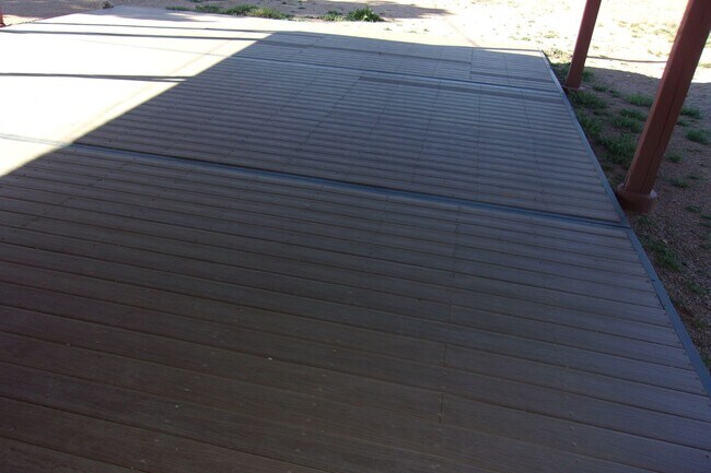 Building Photo - Great home in with great mountain views.