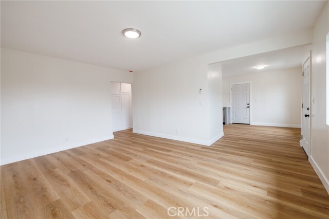 Building Photo - 13933 Doty Ave