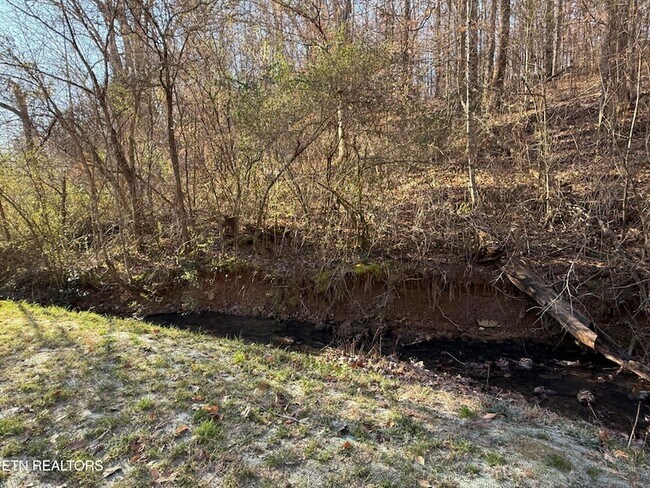 Building Photo - 8211 Barker Rd