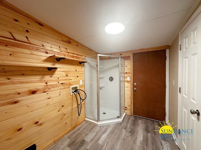 Building Photo - Beautiful 3 Bedroom Home in Fort Walton!