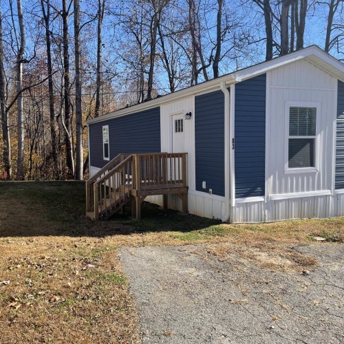 Building Photo - 338 Barnes Rd