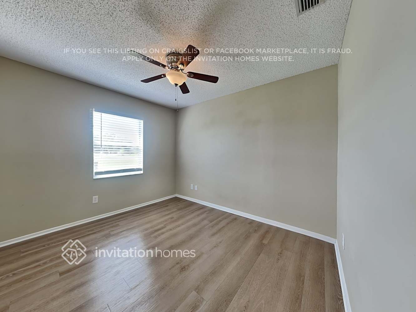 Building Photo - 6046 Morningdale Ave
