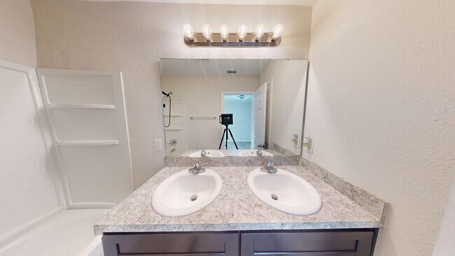 Building Photo - 3BR/ 2BA House - Jacksonville - Available NOW!