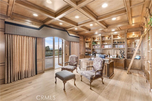 Building Photo - 5061 E Copa De Oro Dr