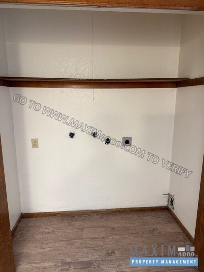 Building Photo - 2150 College Pl