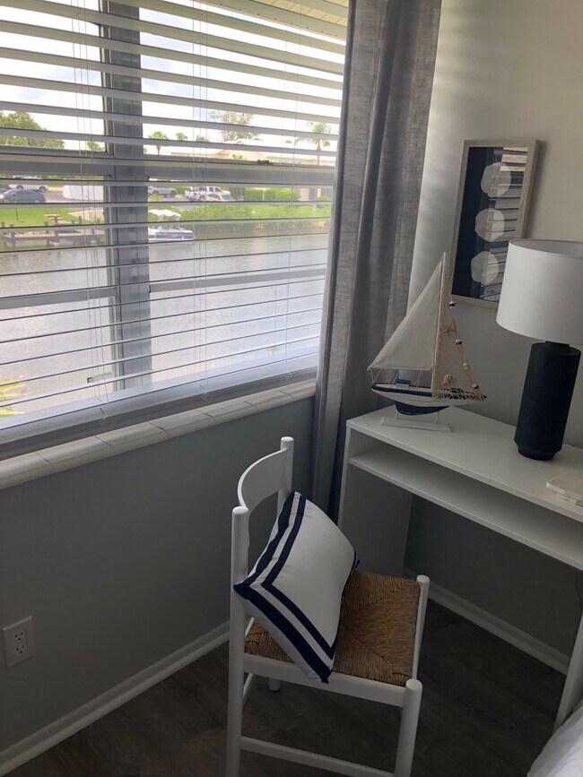 Building Photo - 1825 Cobia Dr