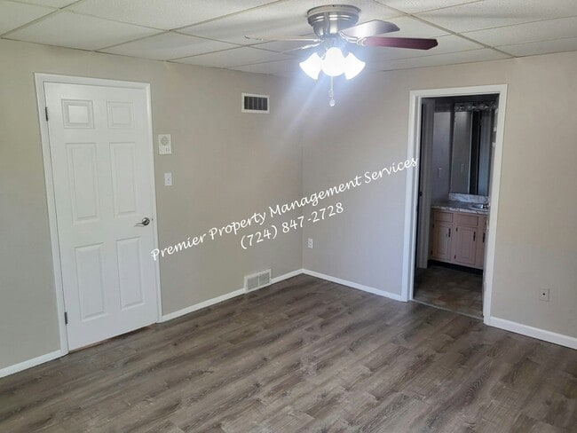 Building Photo - 1423 Beaver Rd