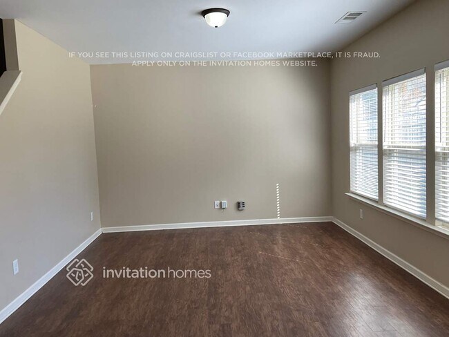 Building Photo - 1896 Logan Ridge Cir