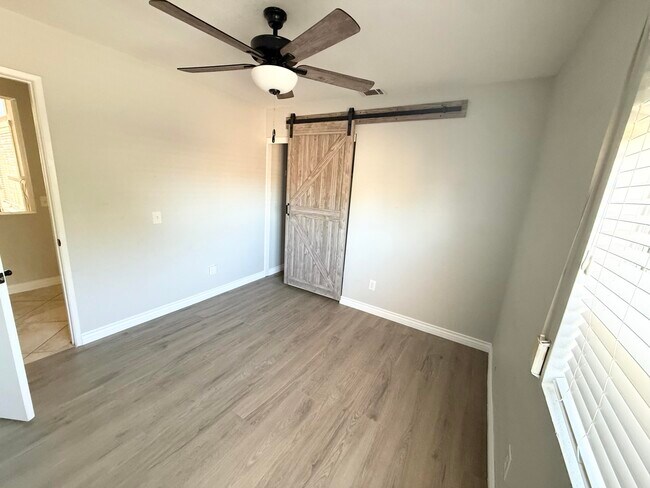 Building Photo - 80409 Windsong Way