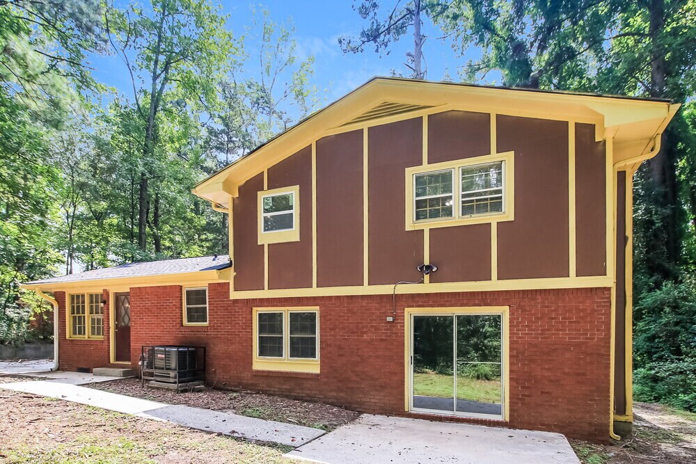 Building Photo - 2725 Westford Ct SW