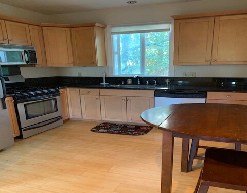 Kitchen - 836 Ferguson Rd