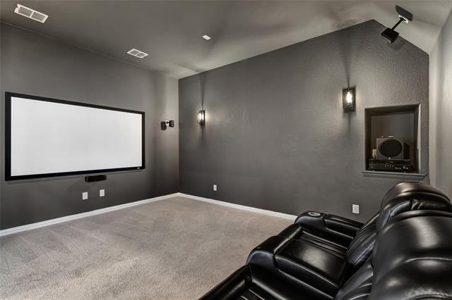 Building Photo - 2850 Sherwood Dr