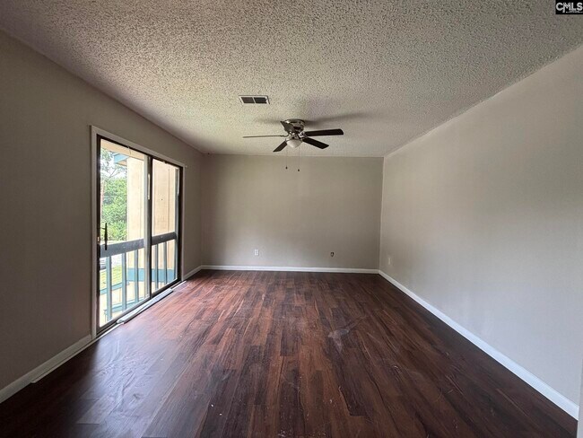 Building Photo - 209 Timber Ct