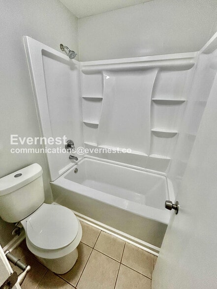 Building Photo - 5049 Donnell Way