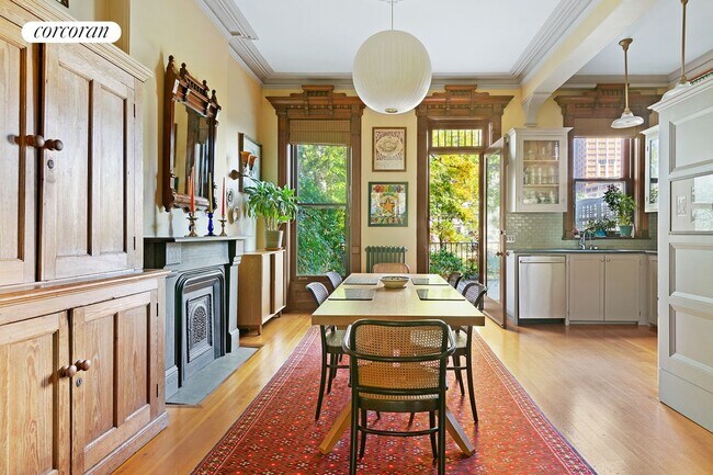 Building Photo - 149 St Marks Ave