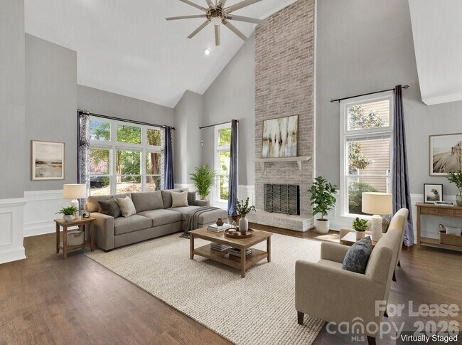 Building Photo - 3112 English Sparrow Ln
