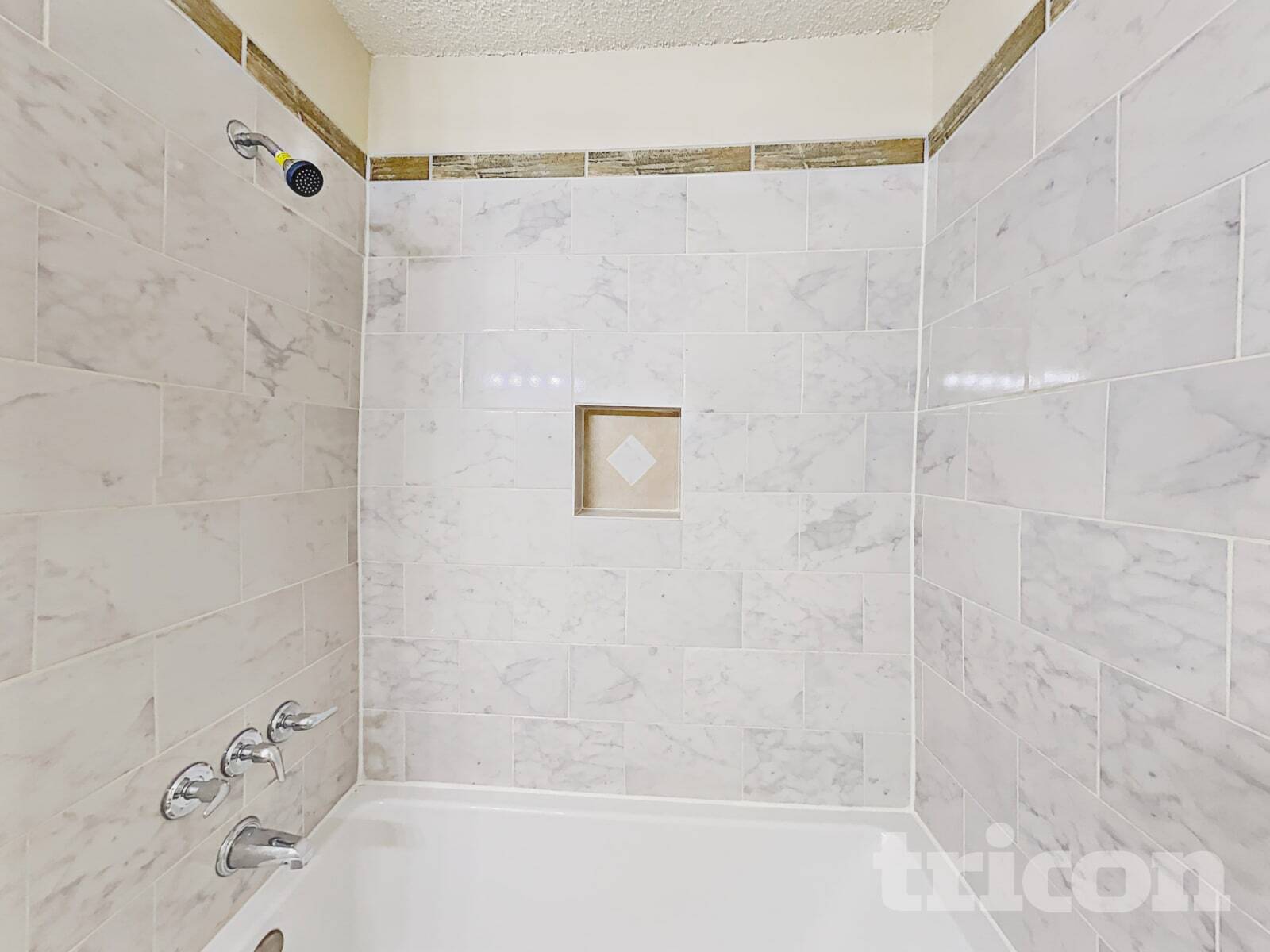 Building Photo - 20118 Misty Pines Dr