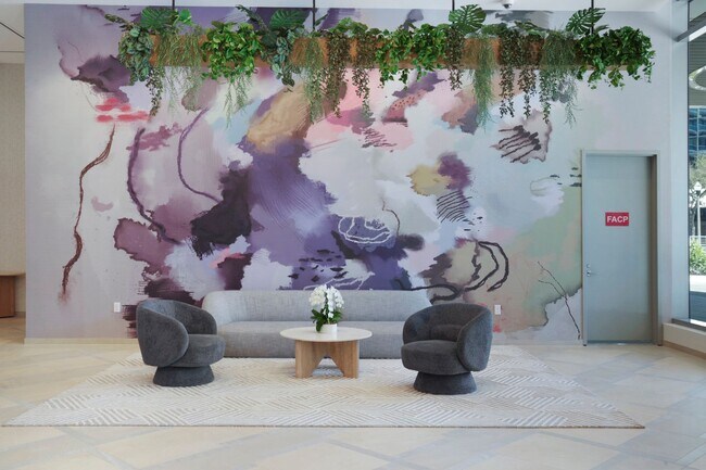 Building Photo - 400 Central Ave