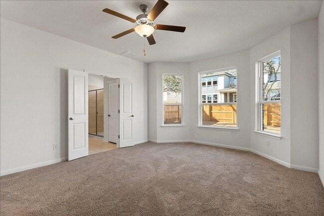 Building Photo - 133 Grn Knl Ln