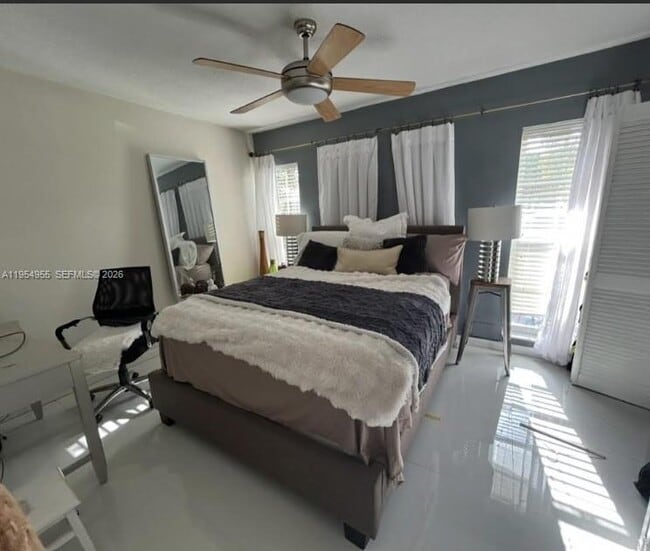 Building Photo - 13371 SW 97th Ct