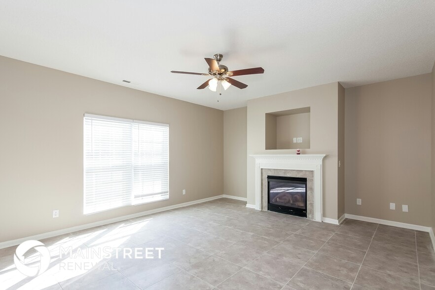 Building Photo - 2728 Highland Park Dr
